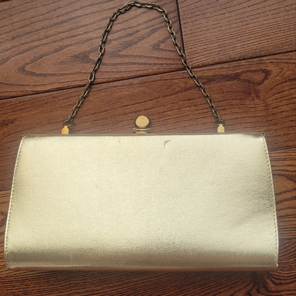 Vintage Gold John Hort Clamshell Purse with Free Coin Purse.